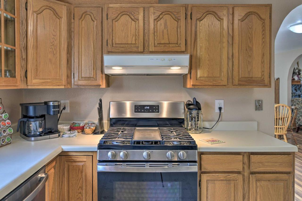 Pet Friendly Anchorage Retreat With Deck And Yard Vila Exterior foto